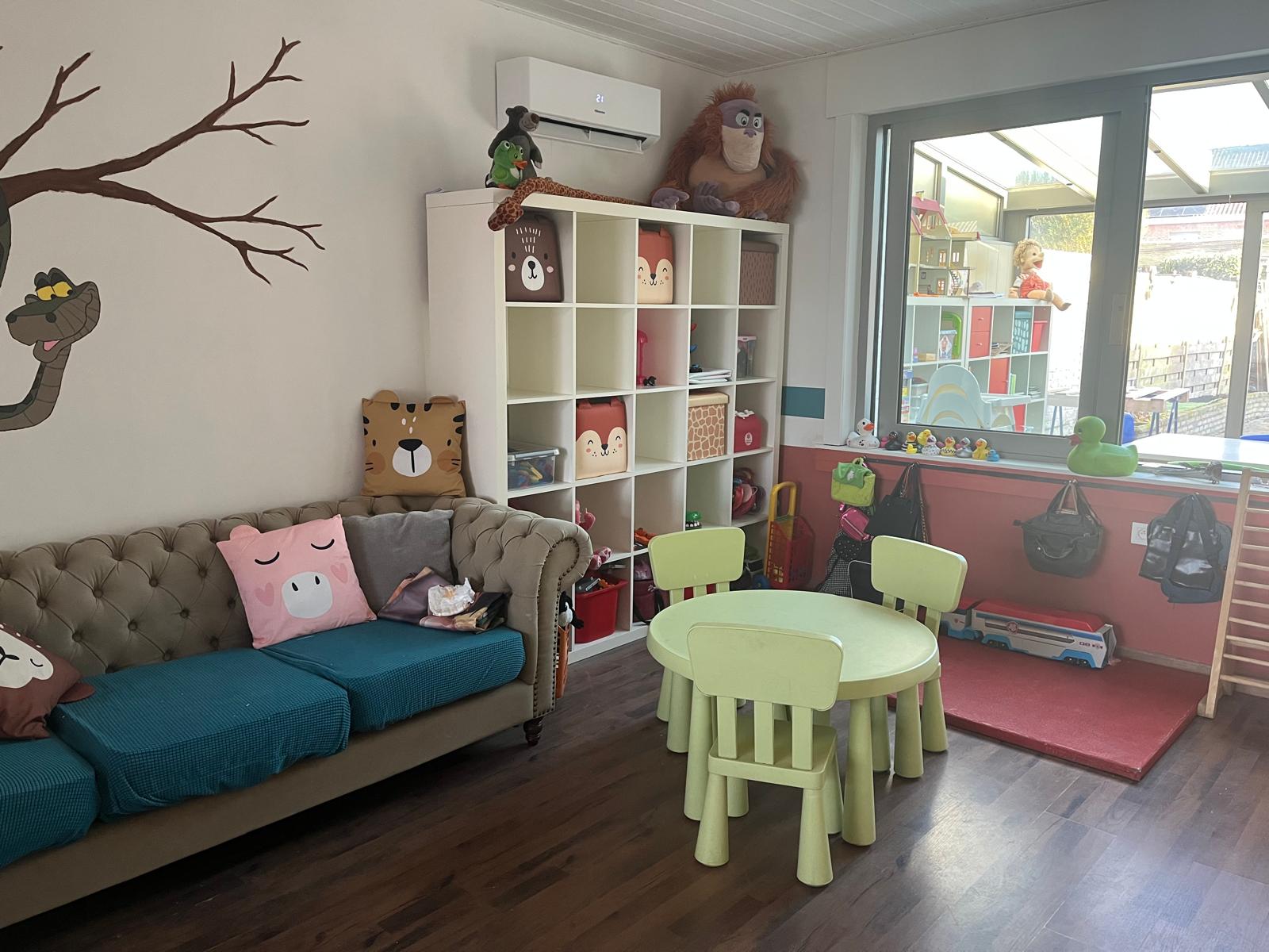 Knuffelhoek met zachte sofa
